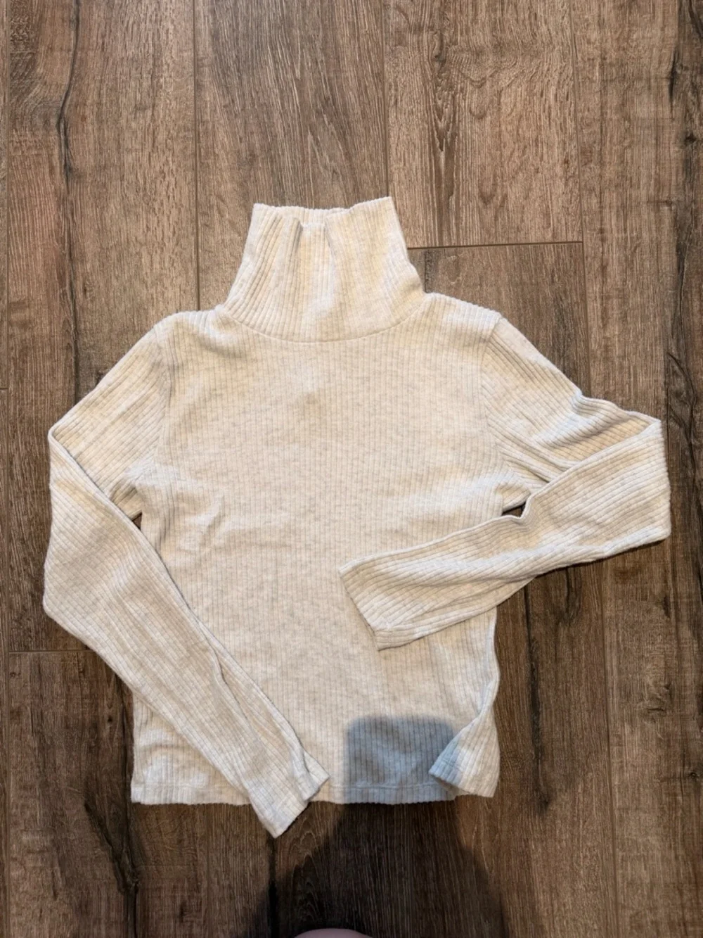 Babaton Light Cream Ribbed Drawstring Joggers - Picture 4 of 5